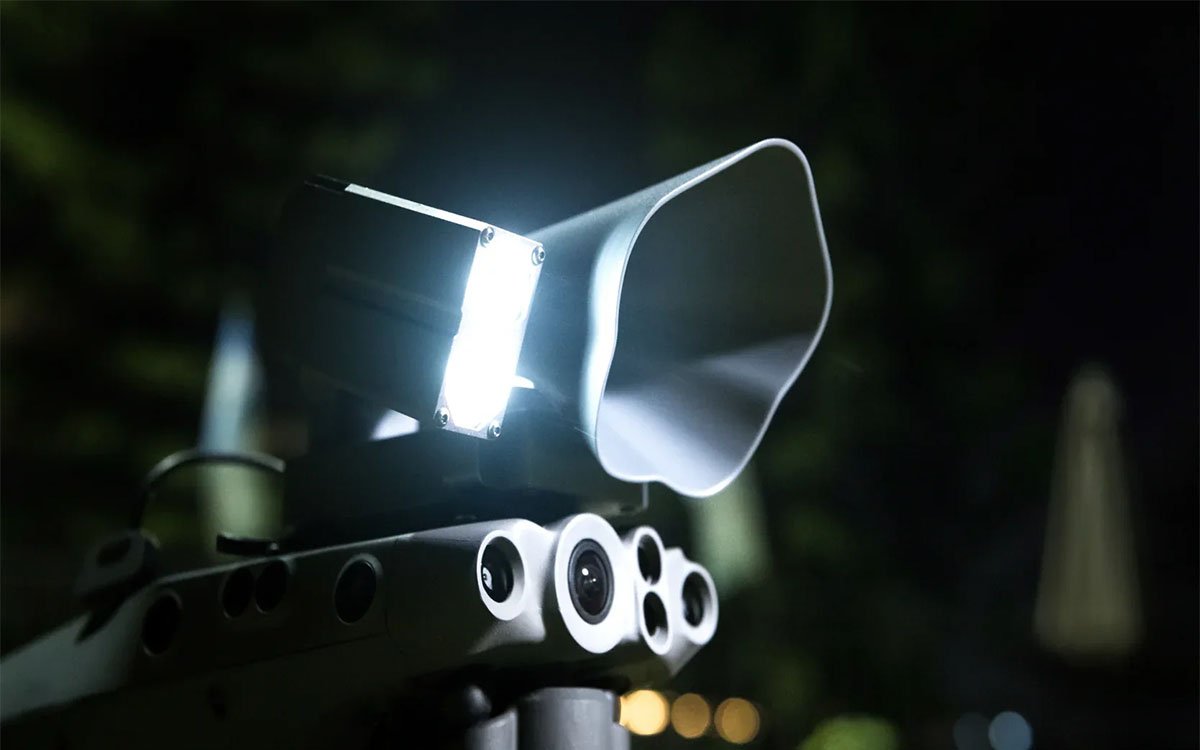 LP12 illuminating and broadcasting from a DJI M30 drone